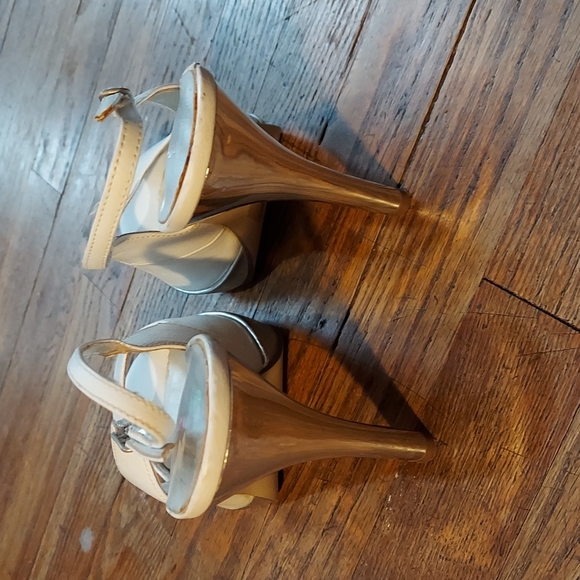 M&M 4 for $12 Shoes - Picture 3 of 8